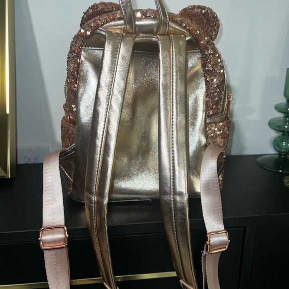 LOUNGEFLY ROSE GOLD MINNIE BAGPACK INCLUDING FREE MATCHING EARS - Picture 7 of 9